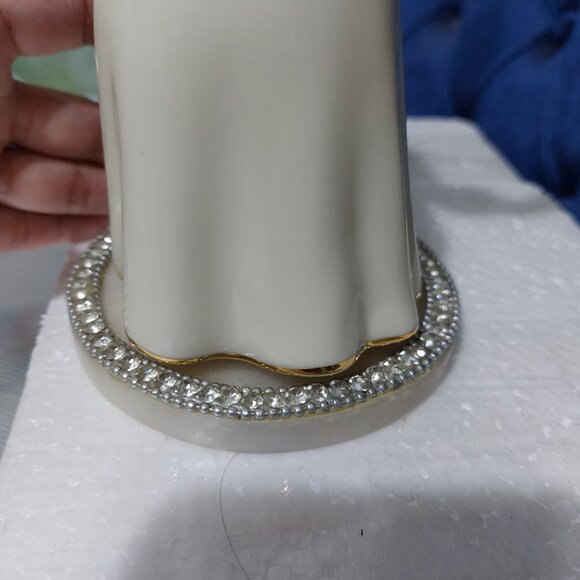 LENOX Disney SNOW WHITE Collectible Figurine Beautiful Decor - Picture 8 of 14